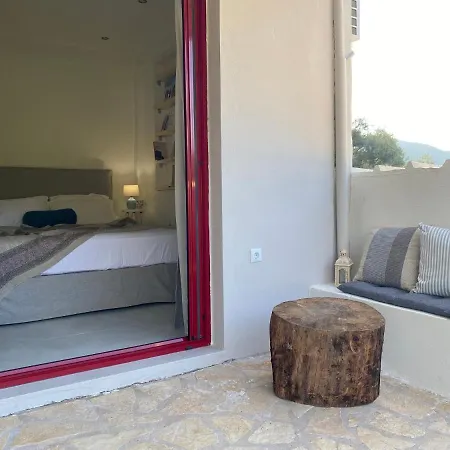 Cozy 2-bdrm-house With Garden And View, Iii Apartament *